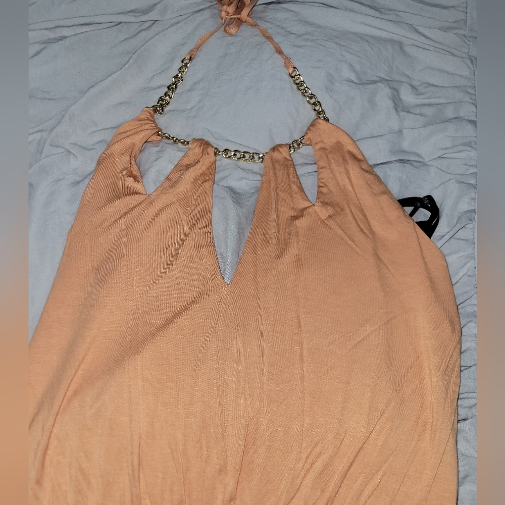 Halter dress - Picture 3 of 4